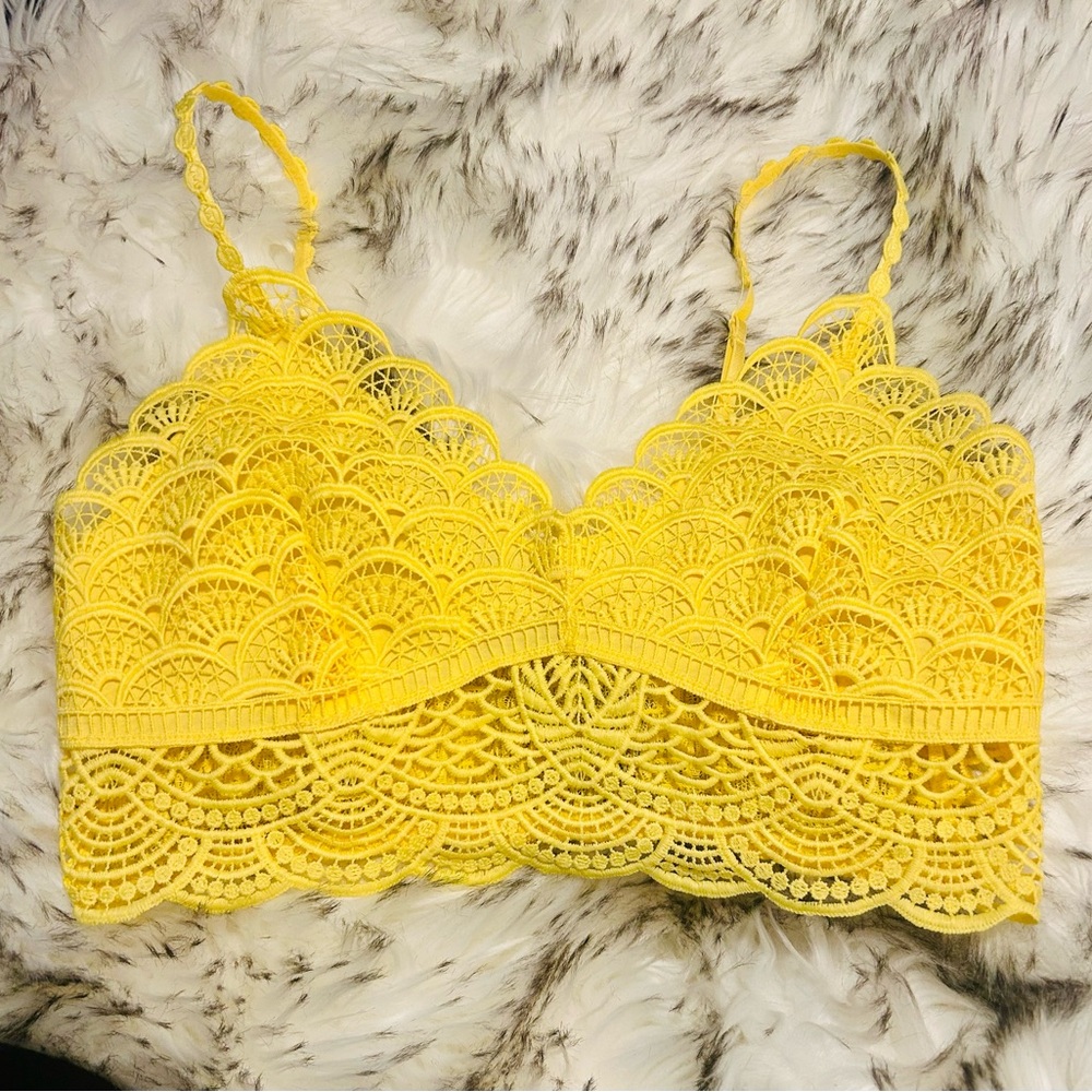 FREE PEOPLE  INTIMATELY BRALETTE TOP